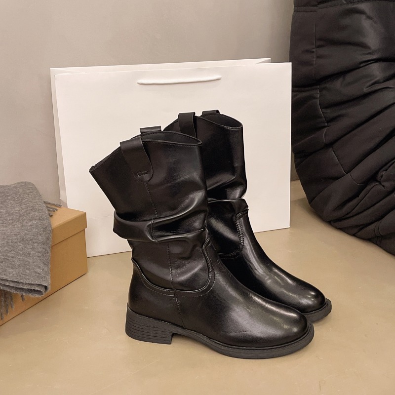 Botines de tacón ancho sueltos - Street Fashion Winter 2025 reseña y precio