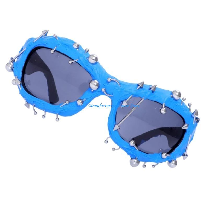 E56A Gafas con montura remache - Street Fashion Reference reseña y precio